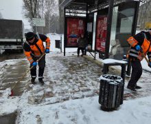 Drumarii continuă intervenția în Chișinău cu 23 de utilaje pe străzile centrale și secundare