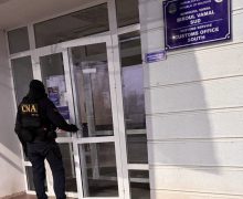 Percheziții la posturile vamale Leușeni și Cahul. Șapte angajați reținuți într-un dosar de corupție sistemică