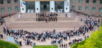 Parlamentul a fost vizitat de circa 13 500 persoane în 2025