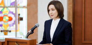 Maia Sandu a primit Ordinul European de Merit: „Aparține cetățenilor Republicii Moldova”