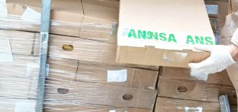 21 tone de carne de pui separată mecanic blocată la frontieră și returnată producătorului