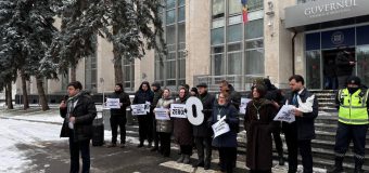 MAN a organizat un flashmob la Guvern privind „incompetența Guvernului”