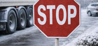 Restricție temporară de circulație a camioanelor în unele posturi vamale