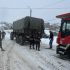 Militarii intervin la tractarea transportului de mare tonaj bloct în Cahul