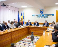 Alexandru Munteanu, în dialog cu primarii din Nisporeni