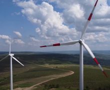 Investitorii interesați pot depune de astăzi dosarele în cadrul licitației pentru construcția centralelor eoliene cu o capacitate totală de 170 MW