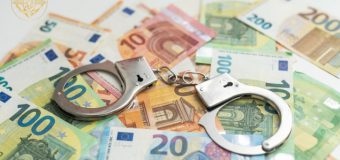 Zece persoane și patru firme care au înșelat mai mult de o sută de victime – condamnate pentru fraude