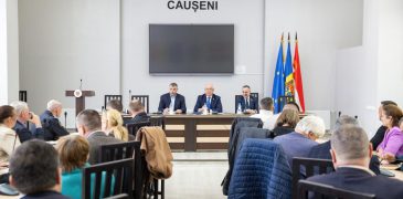 Alexandru Munteanu, în discuții cu primarii din raionul Căușeni