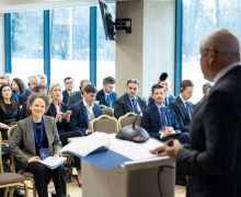 Premierul a participat la Forumul de Afaceri Moldova-Franța