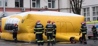Un tânăr a fost salvat de IGSU după ce s-a aruncat în gol de la etajul 8 al unui bloc de locuit din Durlești
