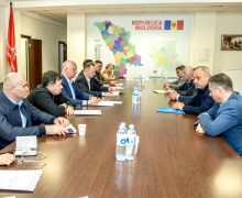 Fracțiunea PSRM a discutat cu reprezentanții CALM despre reforma administrației publice locale