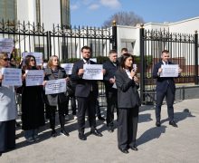 Protest MAN în fața Președinției: „Oamenii nu mai pot plăti prețul inacțiunii”