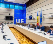 Parlamentul se întrunește în ședință plenară vineri, 20 martie