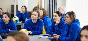 Seminar de instruire pentru antrenorii UEFA Playmakers