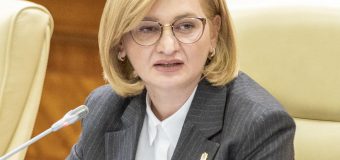 Sancțiuni mai dure pentru tații care nu achită pensia pentru întreținerea copiilor. Doina Gherman: Punem în capul mesei interesul superior al copilului