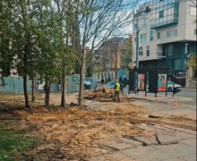 Au demarat lucrările de amenajare a unui scuar pe strada București din Chișinău