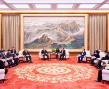 Delegația parlamentară a Republicii Moldova s-a întâlnit cu vicepreședintele Comitetului Permanent al Adunării Naționale a Reprezentanților Poporului din China