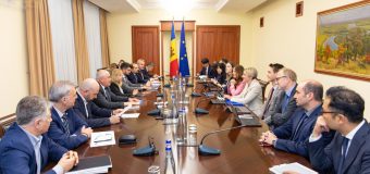 Alexandru Munteanu a avut o întrevedere cu echipa de experți a FMI