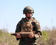 Un proiectil din perioada Războiului II Mondial a fost depistat în urma lucrărilor agricole