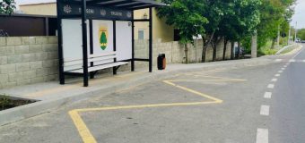 Stație nouă de așteptare a transportului public amenajată în Trușeni