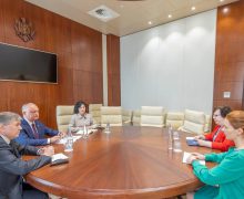 Igor Dodon s-a întâlnit cu Ambasadoarea Fern Horine