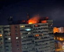 O dronă cu explozibil s-a prăbușit pe un bloc din Galați