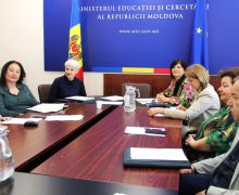 3.791 de elevi vor lua 10 din oficiu la limba străină, 1.136 – la informatică și 112 – la limba și literatura română pentru alolingvi fără să susțină examenul de bacalaureat
