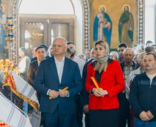Igor Dodon și Ecaterina Iacobceac au participat la liturghia de Sfântul Gheorghe