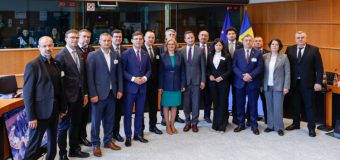 Delegația Parlamentului Republicii Moldova a discutat cu reprezentanții instituțiilor europene despre procesul de integrare europeană