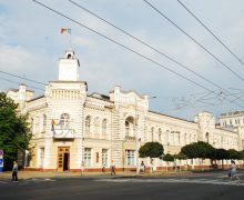 Ion Ceban a propus o listă a personalităților marcante cărora să li se ofere titlul de Cetățean de Onoare al mun. Chișinău