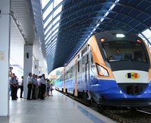 Curse gratuite cu autocarul spre Aeroport pentru pasagerii care ajung cu trenul la Chișinău