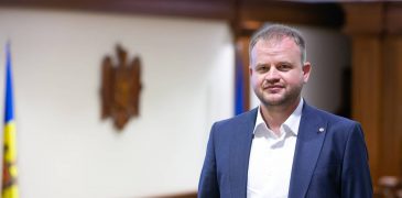 Roman Roșca a revenit la liceul pe care l-a absolvit
