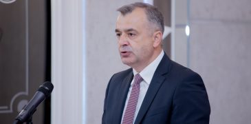 Deputatul Chicu, cu interpelare: Verișoara Taburceanu în 5 luni a luat peste 500 de mii de lei. Ce a întors ea: salariul oficial de 25 mii lei pe lună sau suma integrală de 120 mii?