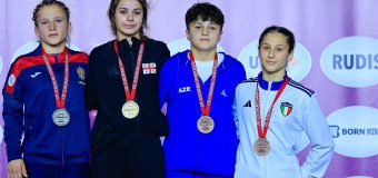 4 medalii cucerite de sportivii moldoveni la Campionatul European de Lupte U-15
