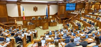 Adoptat de Parlament: Clădirile noi vor fi dotate obligatoriu cu infrastructură pentru fibră optică