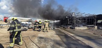Incendiu lichidat pe str. Industrială din Capitală