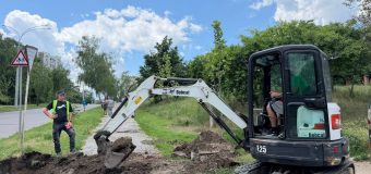 Au început lucrările de reabilitare a trotuarului de pe str. Studenților