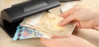 O femeie s-a pornit spre Bologna cu 20 mii euro ascunși în lenjeria intimă