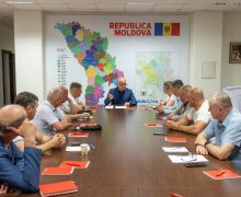 Igor Dodon a avut o întâlnire cu primarii orașelor și centrelor raionale din partea PSRM