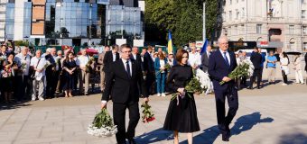 Conducerea țării a comemorat victimele deportărilor regimului comunist