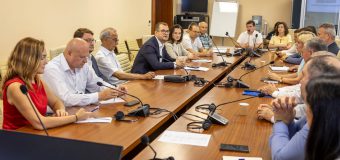 Premierul desemnat a continuat consultările reprezentanții societății civile, ai sindicatelor și ai patronatelor
