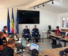 Oficialii Corpului de Pompieri Elen au vizitat contingentul IGSU aflat în misiune în Republica Elenă