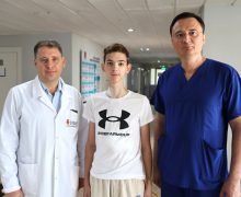 Un băiat de 15 ani a beneficiat de un transplant hepatic de la donator viu