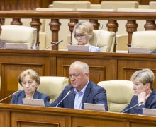Igor Dodon a propus ajustarea modului de organizare a activității Parlamentului până la încheierea actualei sesiuni