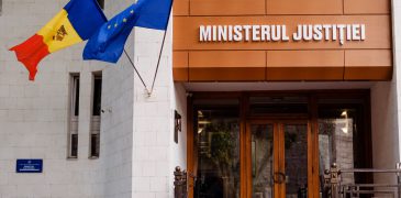 Curtea Constituțională a admis sesizarea privind constituționalitatea unor prevederi din Legea privind statutul juridic special al Găgăuziei, Legea cu privire la activitatea Poliției și statutul polițistului și Codul electoral
