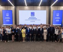 Veaceslav Burlac rămâne la conducerea Partidului Mișcarea Respect Moldova