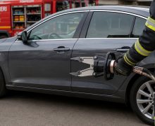 Salvatorii IGSU din Cahul au deblocat un bebeluș de trei luni dintr-un automobil