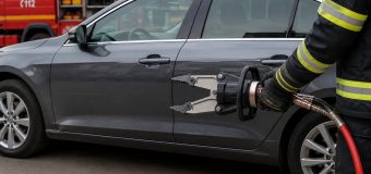 Salvatorii IGSU din Cahul au deblocat un bebeluș de trei luni dintr-un automobil