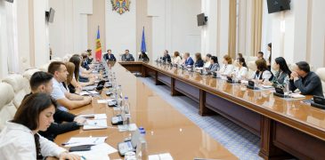 Program intensiv de instruire pentru funcționarii publici responsabili de integrarea europeană