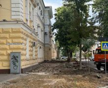 Continuă lucrările pe str. Veronica Micle din Chișinău